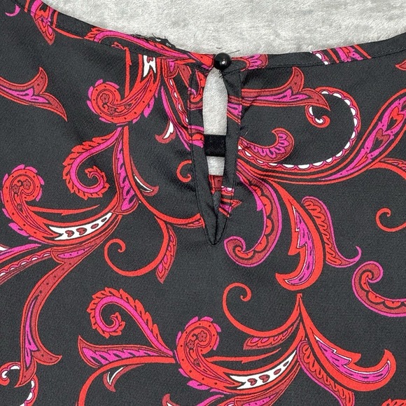 Zac & Rachel XL Shirt Top Red Paisley Bell 3/4 Sleeve Round Neck Button Back - Picture 4 of 9
